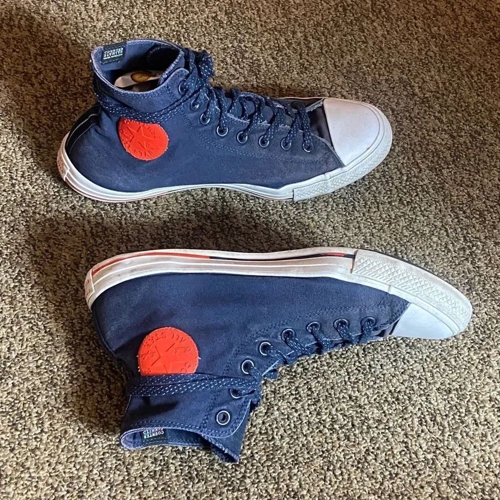 Converse 153793F Ws13 Ms 11Size Navy High-Top Sneakers with Bright Orange Patch - Picture 3 of 15